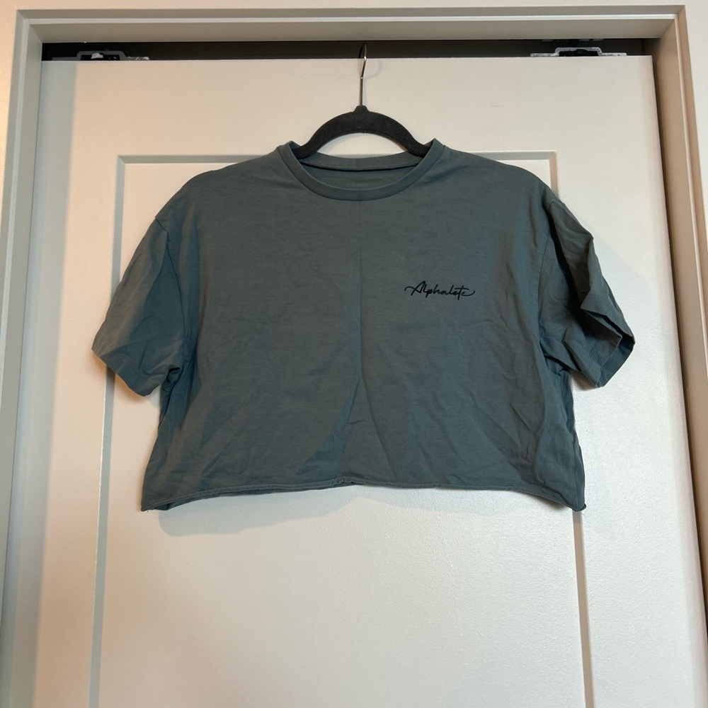 Alphalete Women's Blue Cropped Top